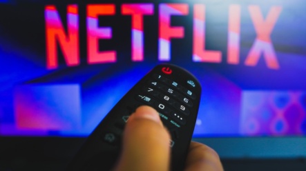 Netflix na rozdrożu. Czy gigant streamingu zasługuje na taką wycenę?
