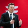 Elon Musk chce przejąć kontrolę w Tesli – co stanie się z firmą?