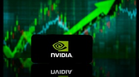 NVIDIA króluje, przewyższając kapitalizację Apple! 3000% wzrost w 5 lat dzięki AI