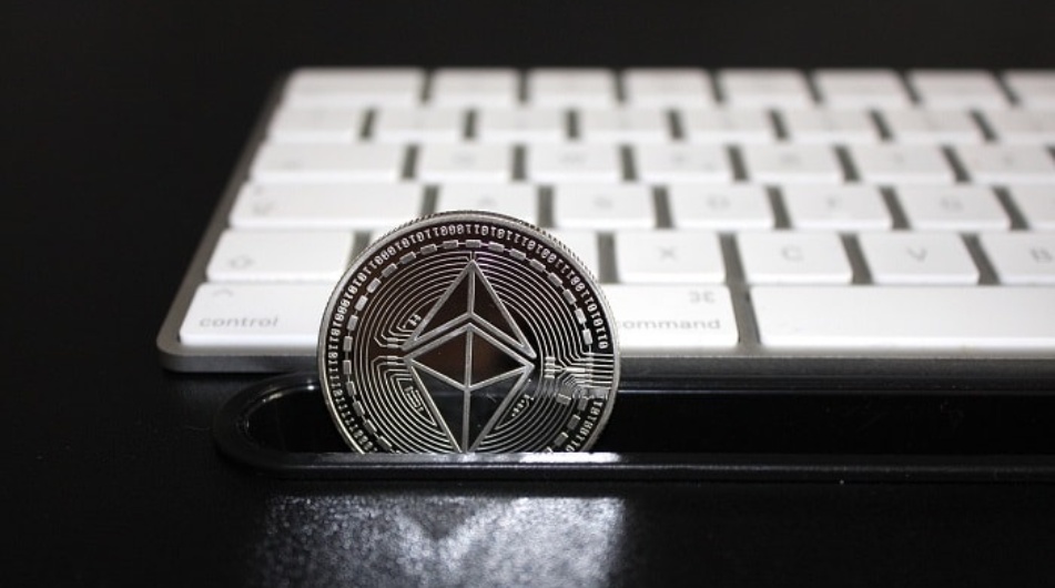 Tokeny ETH zmierzają w stronę 6000 USD. Instytucje kupują masowo