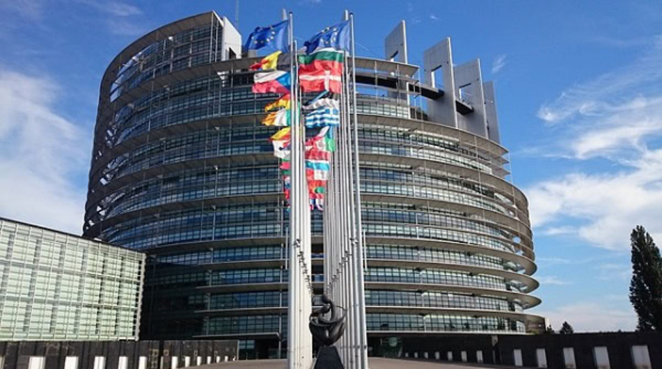 Oni biją na alarm! Stabilność finansowa UE zagrożona przez krypto?