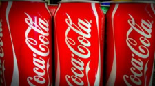 Coca-Cola w puszkach